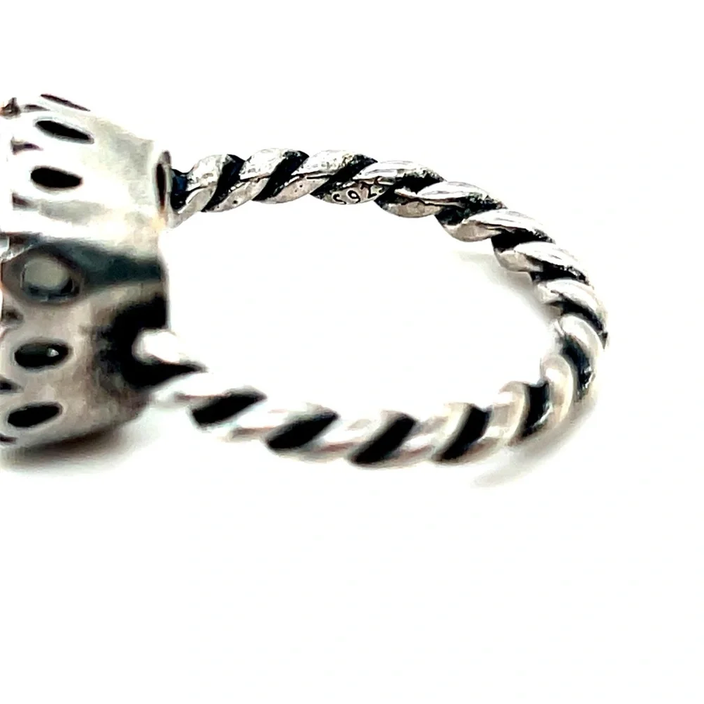 Silver Gemstone Ring‎